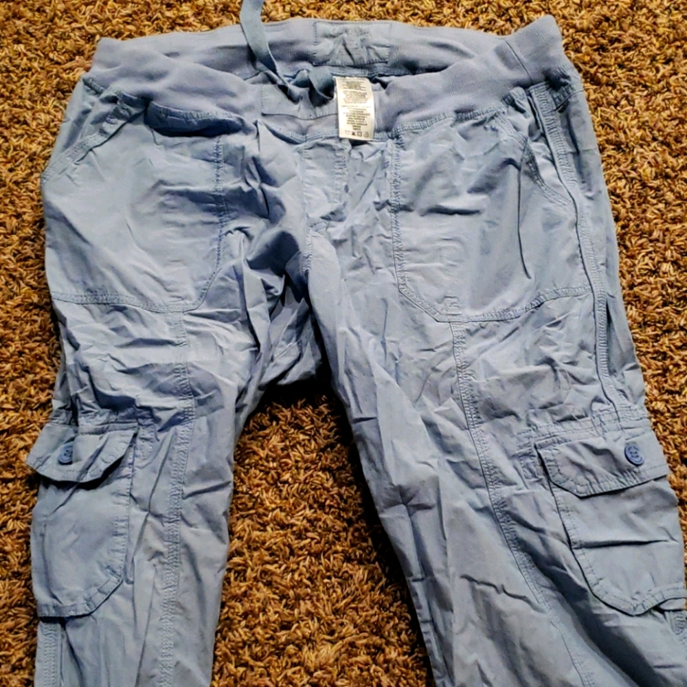 Calvin Klein performance XL capris